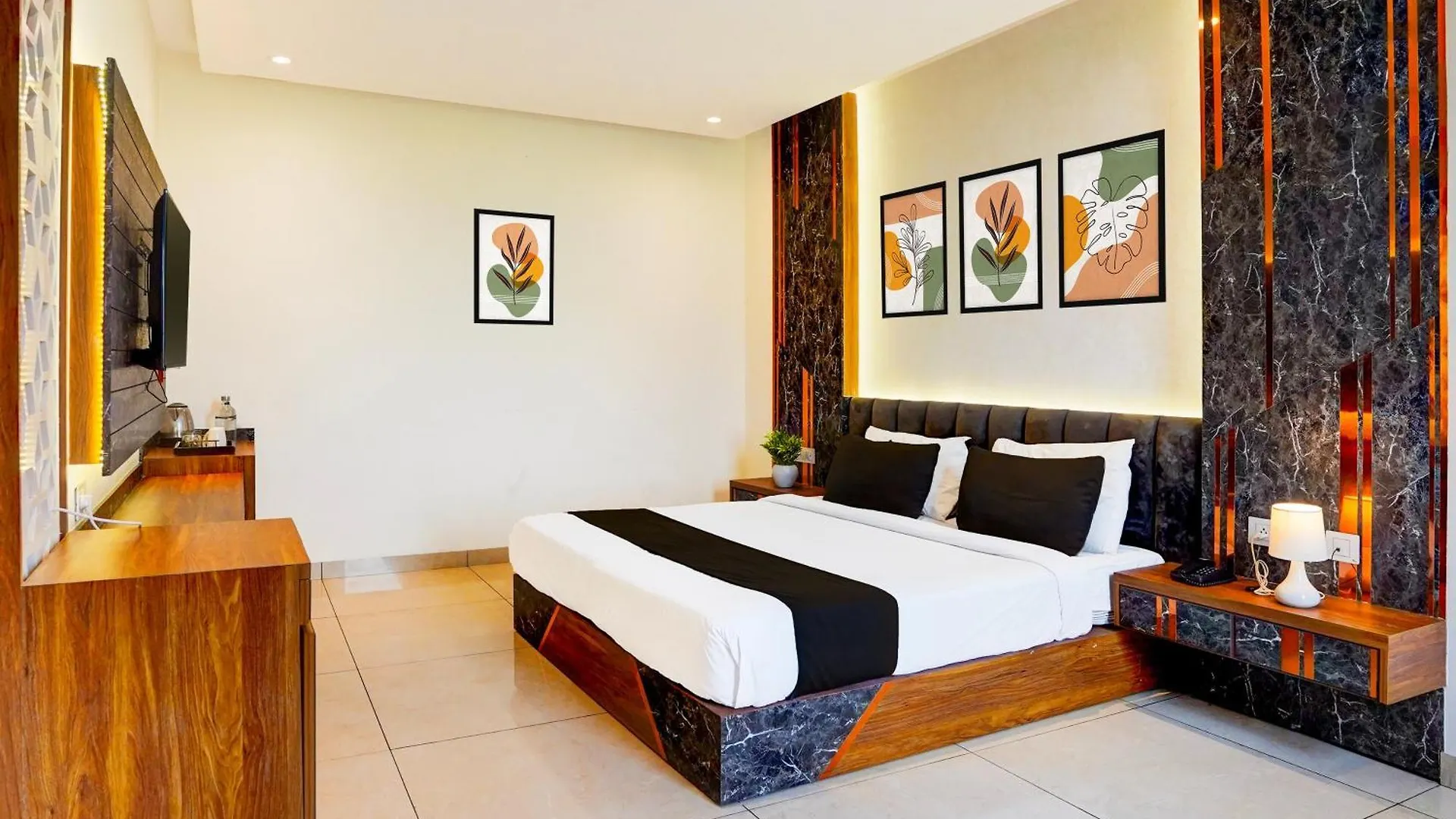 Hotel Ssd Tork Plaza Near Igi Airport Delhi New Delhi