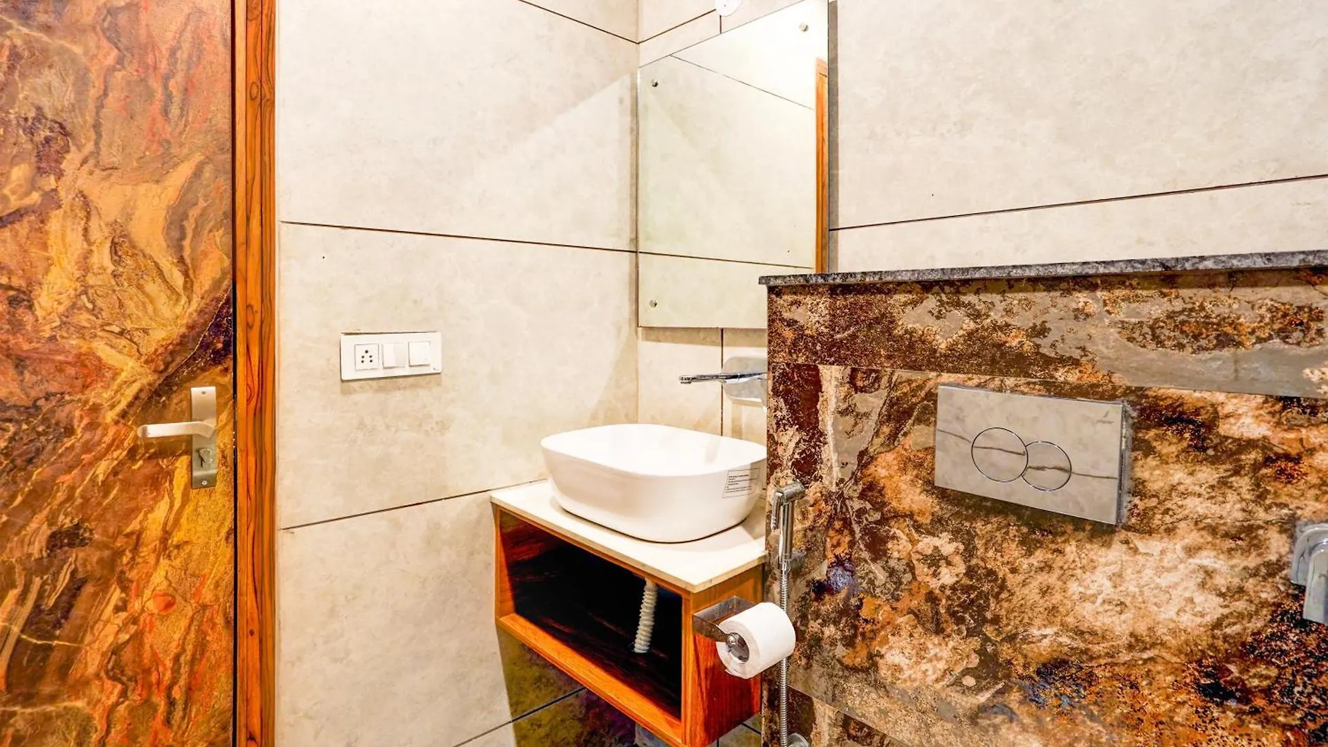 Hotel Ssd Tork Plaza Near Igi Airport Delhi New Delhi